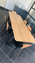 Keukentafel met 6 stoelen, Ophalen, Gebruikt