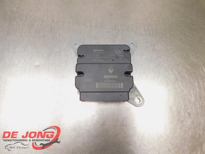 Module airbag d'un Renault Twingo, Autos : Pièces & Accessoires, Électronique & Câbles, Renault, Utilisé, 3 mois de garantie, Enlèvement ou Envoi