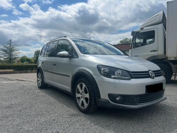 Vw Cross Touran 1.4TSI 7  homologuée avec garantie 