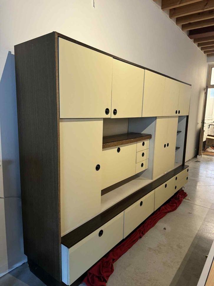 Armoire ancienne en bois massif, Maison & Meubles, Armoires | Armoires murales, Utilisé, 150 à 200 cm, 250 à 300 cm, 50 à 75 cm