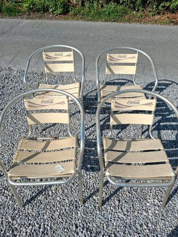 Chaise coca cola  beschikbaar voor biedingen