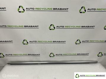 Raamlijst Links Achter BMW 3 Serie F30 NIEUW 51357496141 beschikbaar voor biedingen