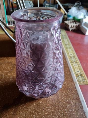 Mooie antieke vaas met nieuwe kaars. 30 cm.