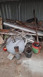 Grote hoeveelheid oud ijzer, Ophalen