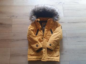 Veste Garcon Taille 116 beschikbaar voor biedingen