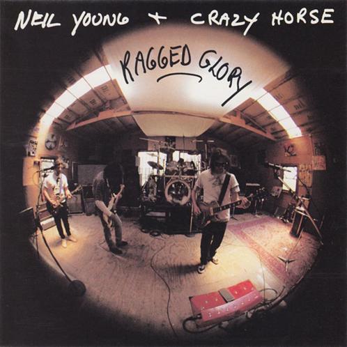 CD NEW: NEIL YOUNG + CRAZY HORSE - Ragged Glory (1990), CD & DVD, CD | Rock, Neuf, dans son emballage, Chanteur-compositeur, Enlèvement ou Envoi
