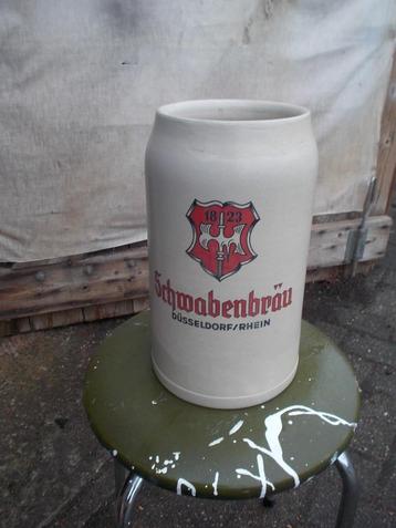 GROTE DUITSE STENEN BIERKRUIK beschikbaar voor biedingen
