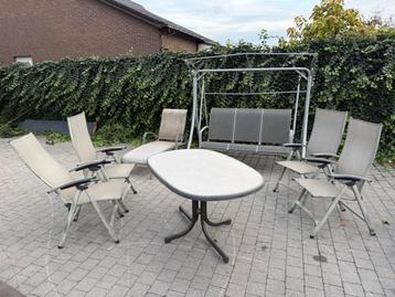 Tuinsets met schommel beschikbaar voor biedingen