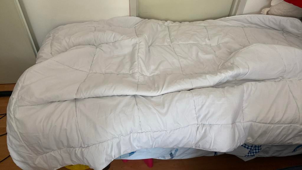 Couette 140/200 cm Tex Home toute douce, Ophalen, Zo goed als nieuw