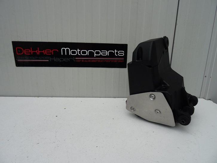 Accubak / Battery Holder Ducati Monster 821 2018-2019-2020, Motoren, Onderdelen | Ducati, Ophalen of Verzenden
