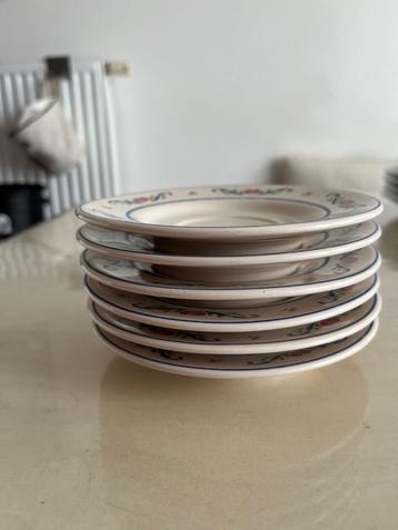Set van 6 vintage schoteltjes: hartmotief, landelijke stijl beschikbaar voor biedingen