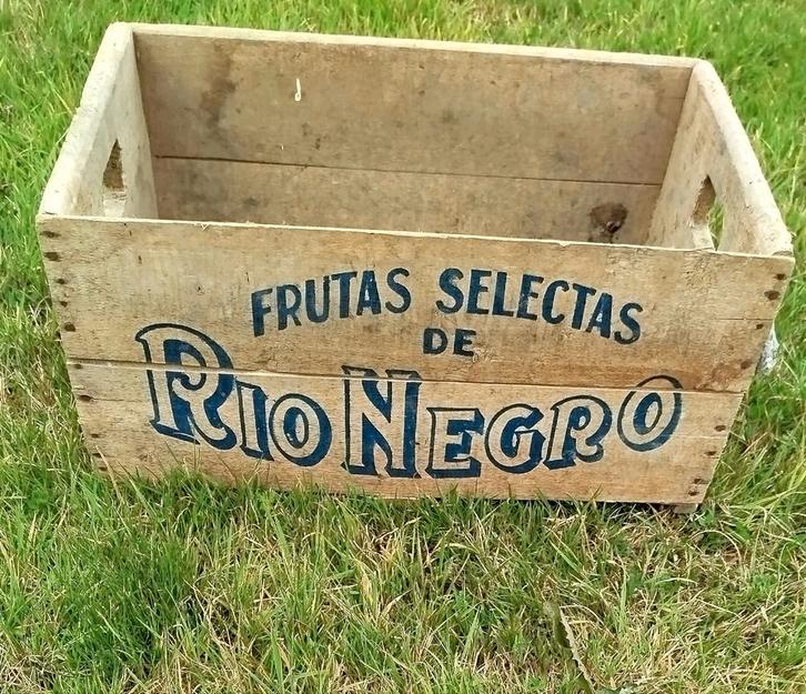 Etalage materiaal, winkel, decoratie materiaal, Huis en Inrichting, Woonaccessoires | Kisten, Ophalen