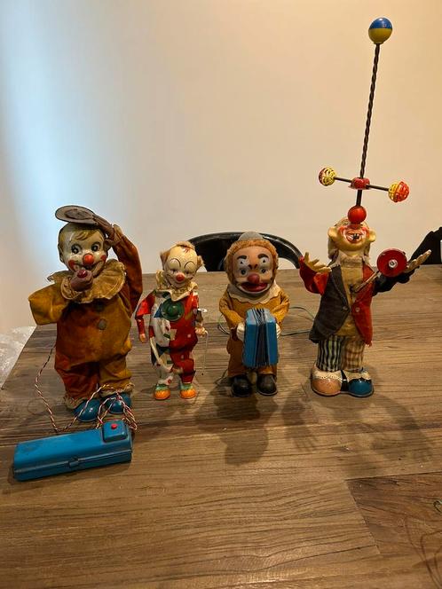 Oud clownspeeltje met automaat, Antiek en Kunst, Antiek | Speelgoed