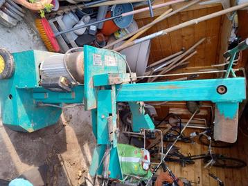 Houtklover Toolland 6 ton  elektrisch 230 V beschikbaar voor biedingen