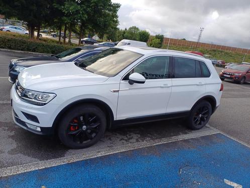 Tiguan 2.0 tdi 4motion folle option, Auto's, Volkswagen, Particulier, Tiguan, 4x4, ABS, Achteruitrijcamera, Adaptieve lichten