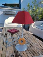 2 lampes chevet. Abat-jour rouge 10 €, type ancien 45 €, Gebruikt, Ophalen