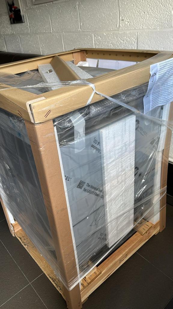 Professioneel 4 beks gasfornuis MBM, Zakelijke goederen, Horeca | Keukenapparatuur, Fornuis, Frituur en Grillen, Nieuw in verpakking