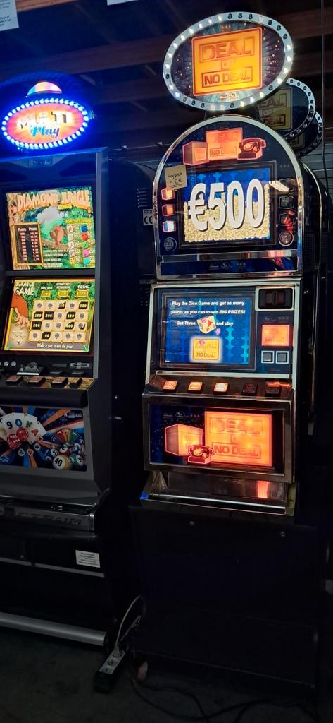2 casinoautomaten uitbetalers, Verzamelen, Automaten | Gokkasten en Fruitautomaten, Zo goed als nieuw, Euro, Ophalen