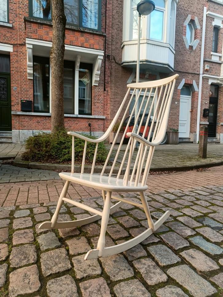 Vintage schommelstoel Grandesa scandinavische design, Antiquités & Art, Antiquités | Meubles | Chaises & Canapés, Enlèvement
