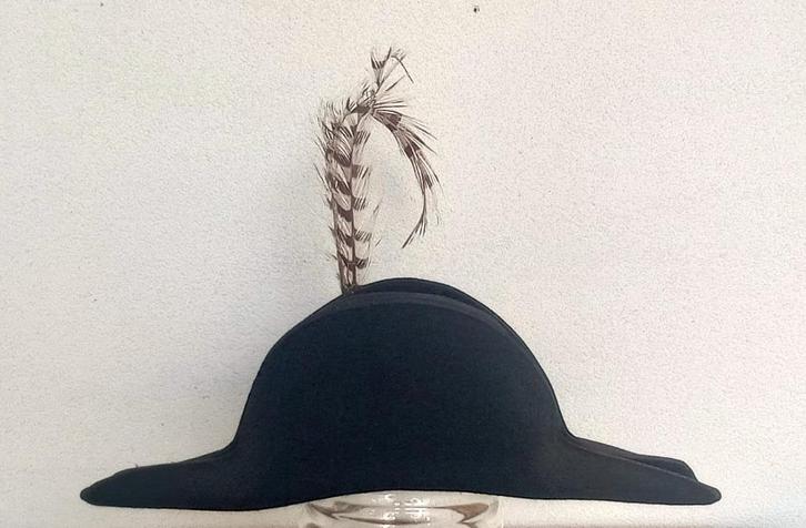 Traditionele hoed Lembert 1960/1970, Verzamelen, Militaria | Algemeen, Overige soorten, Overige typen, Ophalen of Verzenden