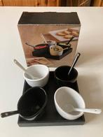 plateau de 4 pots pour sauces ou aliments et 4 cuillères, Enlèvement, Comme neuf, Service complet