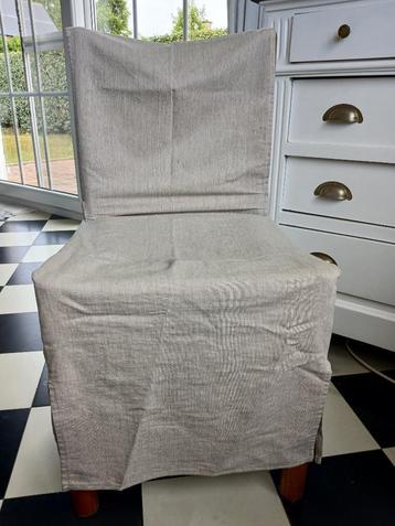 6 beige stoelhoezen beschikbaar voor biedingen
