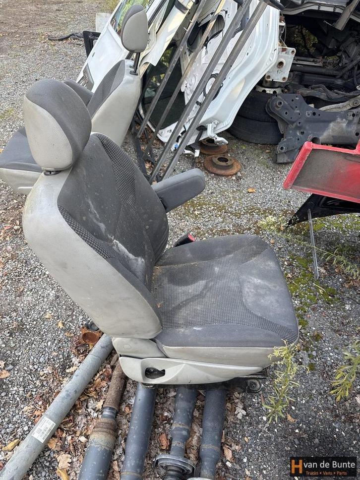 Stoel Rechts Opel Vivaro Renault Trafic, Auto-onderdelen, Interieur en Bekleding, Renault, Gebruikt, Ophalen