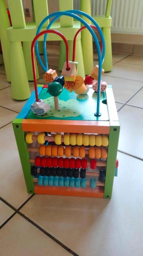 Houten speelkubus / grote activiteiten kubus / speelgoed, Kinderen en Baby's, Speelgoed | Educatief en Creatief, Gebruikt, Knutselen