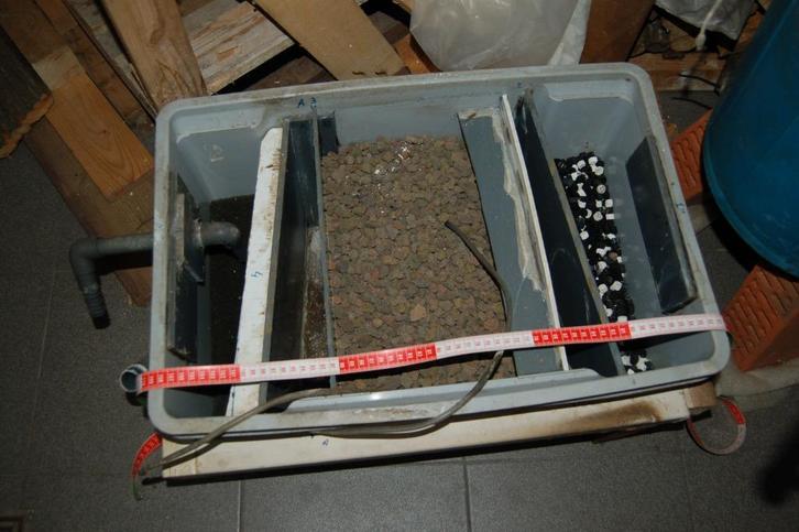 kleine biofilter 3kamers K1, lava korrels japanse mat filter, Tuin en Terras, Vijver-toebehoren, Gebruikt, Vijverfilter, Ophalen