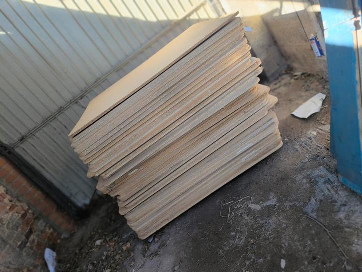 Panneaux bois style AGGLOMÉRÉ 15MM épaisseur. 100x120cm, Dieren en Toebehoren, Reptielen en Amfibieën | Toebehoren, Ophalen of Verzenden