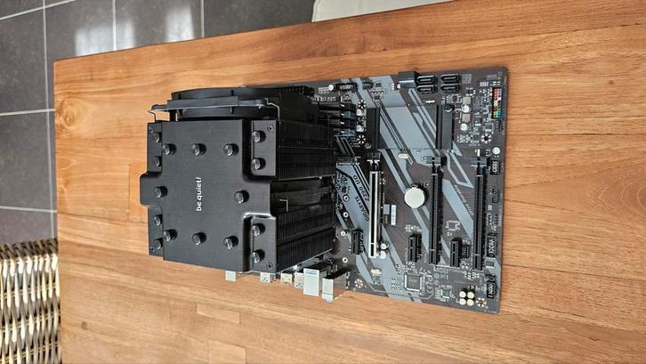 Pack PC Gamer 9e Gen : i9-9900K + Z390 UD + 32Go RAM, Computers en Software, Moederborden, Zo goed als nieuw, Intel, DDR4, Ophalen