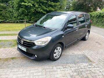 Dacia Lodgy 1.6 7 zitplaatsen, Auto's, Voorwielaandrijving, Euro 5, Zwart, 4 cilinders
