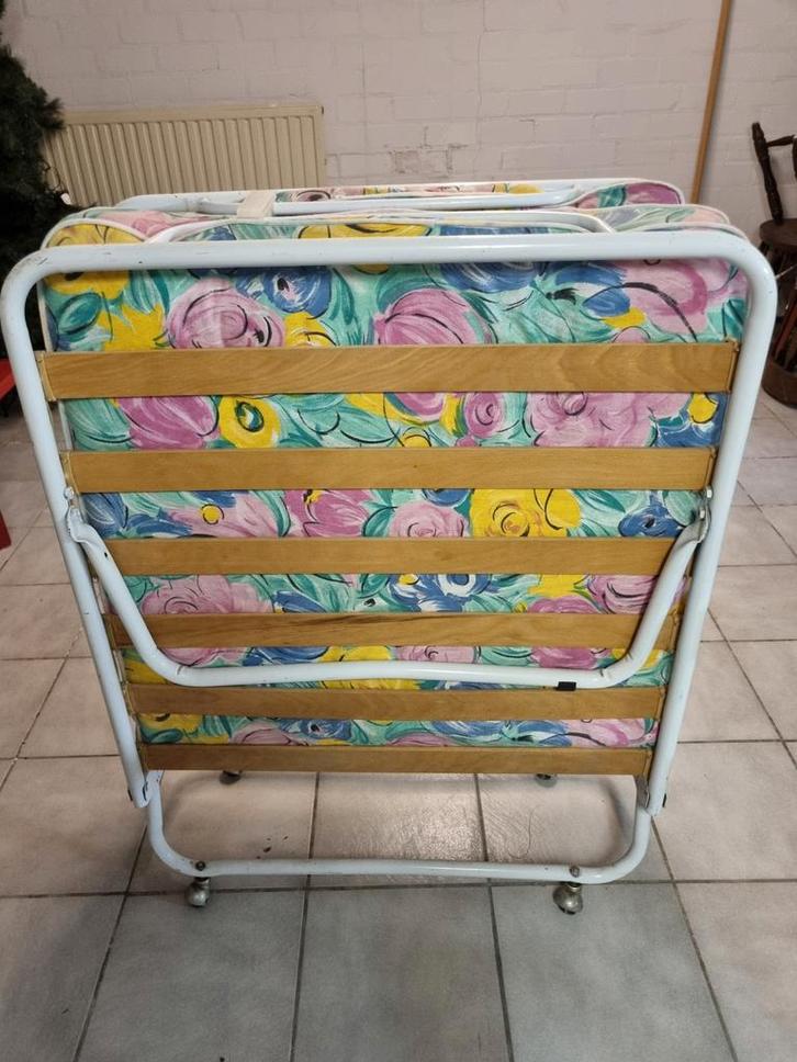 Lit pliant, Maison & Meubles, Chambre à coucher | Lits, Enlèvement