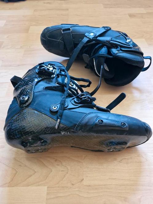 FR Igor freestyle/aggressive skate boots maat 47, Sport en Fitness, Skeelers, Zo goed als nieuw, Ophalen of Verzenden