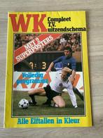 Magazine EK1982 Spanje met alle elftallen in kleur, Verzamelen, Sportartikelen en Voetbal, Boek of Tijdschrift, Gebruikt, Ophalen of Verzenden