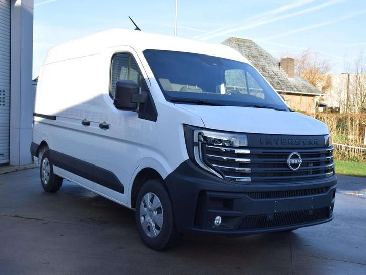 Nissan Interstar VAN TEKNA L2H2 130 M/T, Auto's, Bestelwagens en Lichte vracht, Bedrijf, Te koop, 360° camera, ABS, Airconditioning