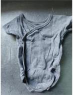 Overslag rompertje korte mouw - lichtgrijs hema maat 56, Kinderen en Baby's, Babykleding | Maat 56, Ophalen of Verzenden