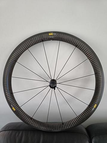 Roue avant Mavic Cosmic carbon Sle exalith disponible aux enchères