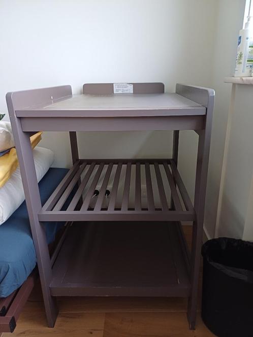 Table à langer Quax couleur Taupe, Kinderen en Baby's, Badjes en Verzorging, Gebruikt, Ophalen