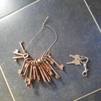 Sleutels , oude . Voor antieke kasten .., Antiek en Kunst, Ophalen of Verzenden