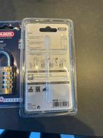Hangslot abus met cijfercode, Ophalen of Verzenden, Nieuw, Koper of Messing, Slot