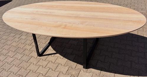 Table ovale en chêne massif : 2.80 m, Antiek en Kunst, Antiek | Meubels | Tafels, Ophalen of Verzenden