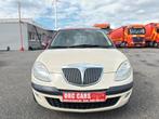 Lancia Ypsilon 1.4i Airco panoramische dak GARANTIE, Auto's, Lancia, Testrit aan huis, Stof, Wit, Ypsilon
