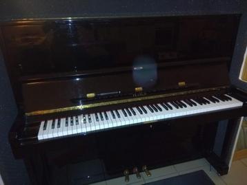 Grand Droit Petrof 125 G1, Brillant, Enlèvement, Utilisé, Piano