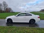 Bmw 330i Coupe e92 M-Sport,, Auto's, BMW, Automaat, Parkeersensor, Achterwielaandrijving, Wit