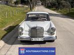 Mercedes-Benz 200D | 1968 | Route 66 Auctions, Auto's, Overige brandstoffen, Mercedes-Benz, Bedrijf, Handgeschakeld