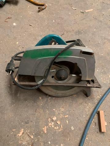 Cirkelzaag makita, Doe-het-zelf en Bouw, Gereedschap | Zaagmachines, Ophalen, Gebruikt, Cirkelzaag