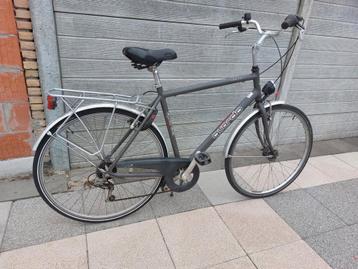 Herenfiets  in zeer goed staat beschikbaar voor biedingen