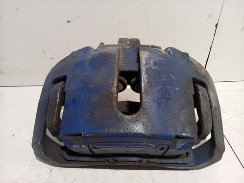 REMKLAUW LINKS VOOR Audi A8 (D3) (01-2002/07-2010), Auto-onderdelen, Remmen en Aandrijving, Audi, Gebruikt