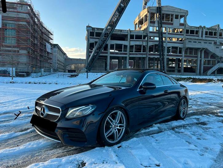 Mercedes E220 2017 Full optie, Auto's, Mercedes-Benz, Particulier, Achteruitrijcamera, Automaat, Onderhoudsboekje, Ophalen